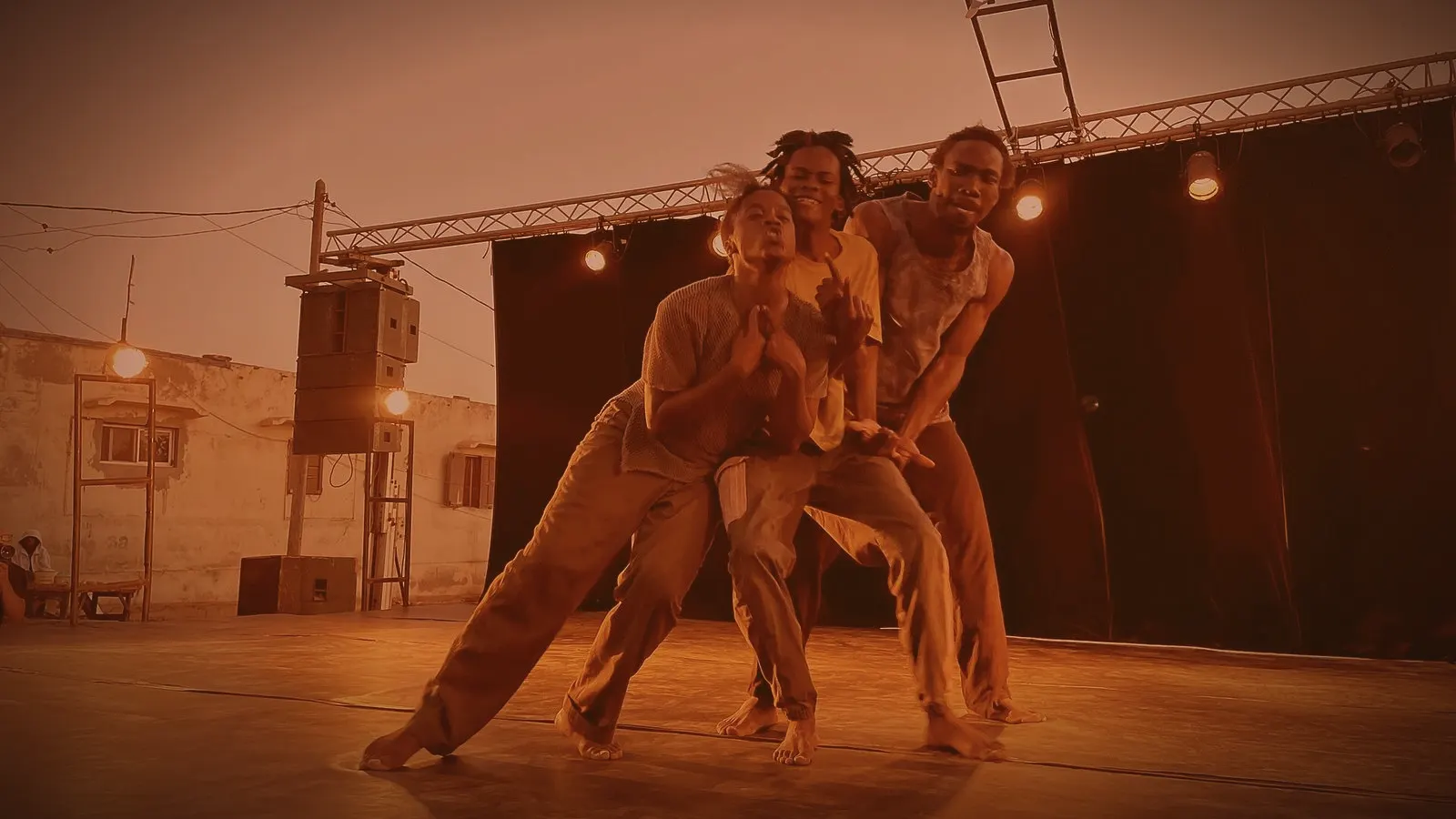 Burkina Faso: In Bobo-Dioulasso, the Fientan troupe makes deaf artists dance