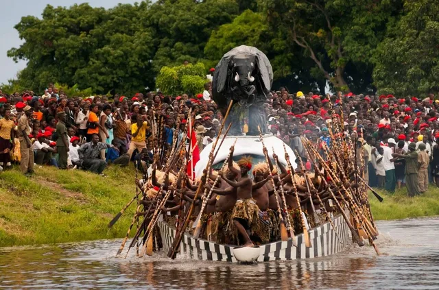 Kuomboka: When the Zambezi overflows, the Lozi King departs by boat