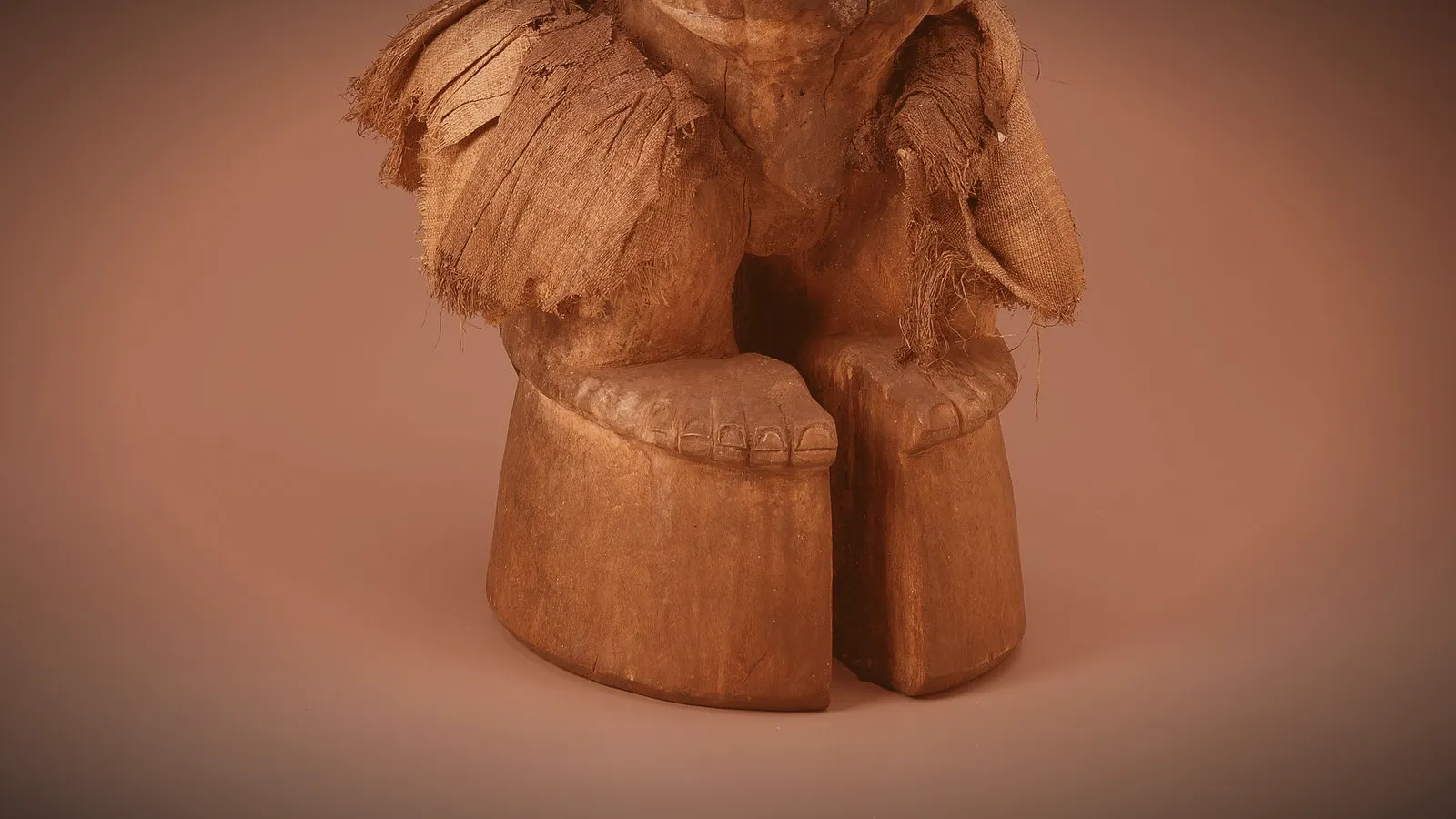 Le Bénin réclame 35 nouveaux biens culturels à la France, dont le dieu Gou retenu au Louvre