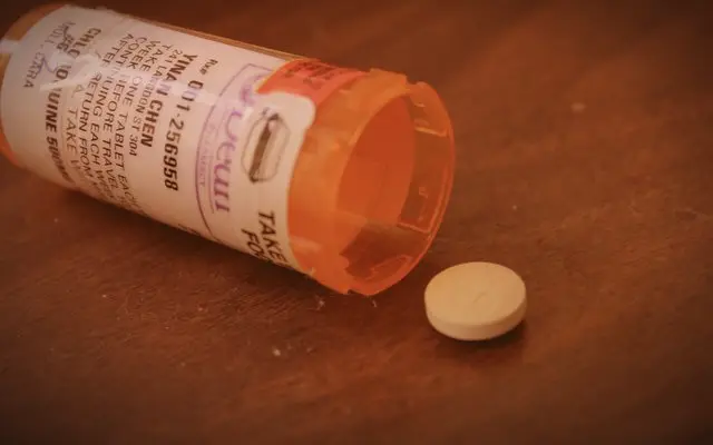 Sudan: 8 of Khartoum's 30 pharmaceutical factories have reopened, as chronic patients choose between eating and medical care