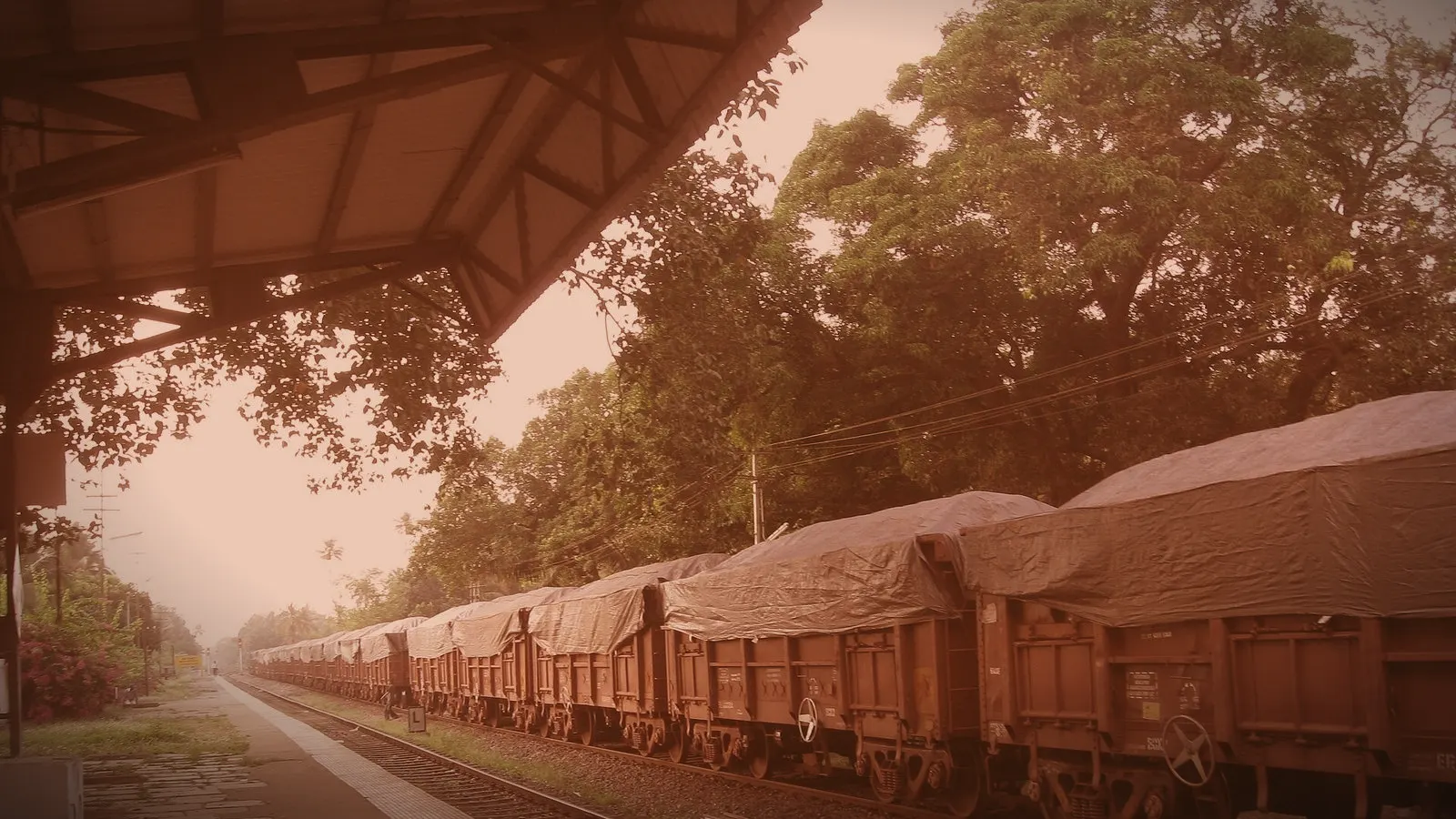 Transnet : 696 wagons sur 7,6 km, l'Afrique du Sud reprend à l'Australie le record du train le plus long